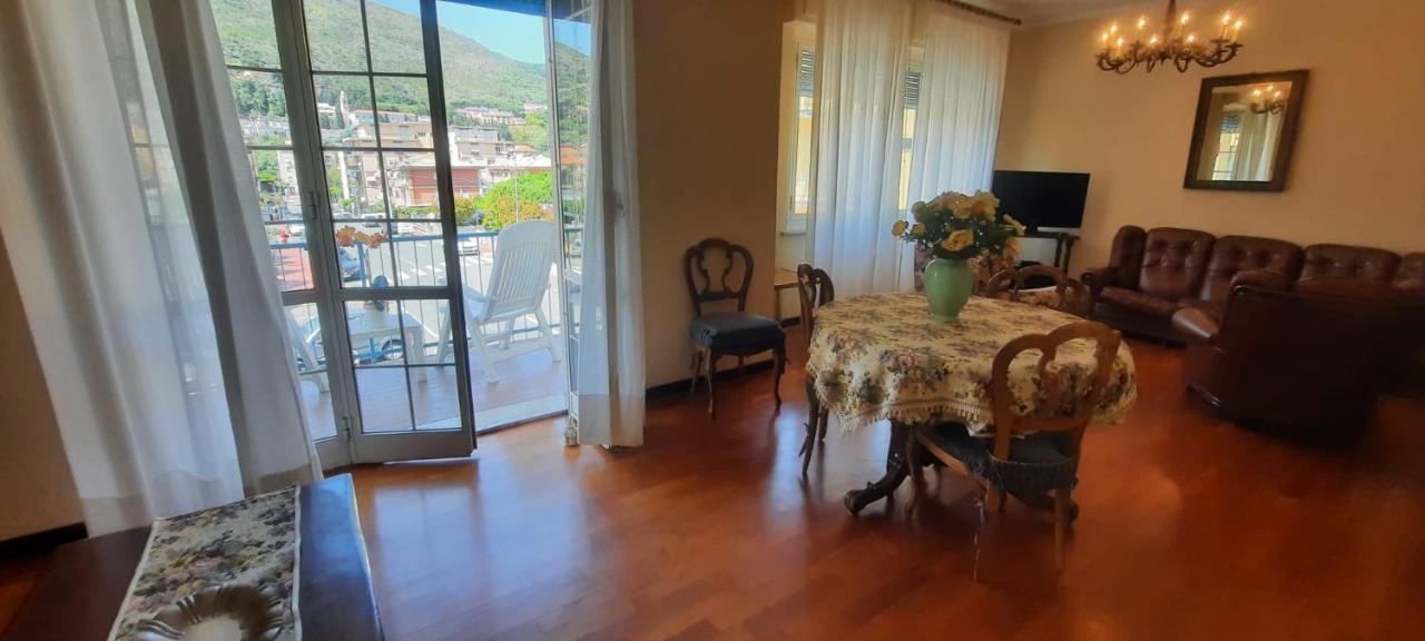 Hotel Dora Levanto Esterno foto