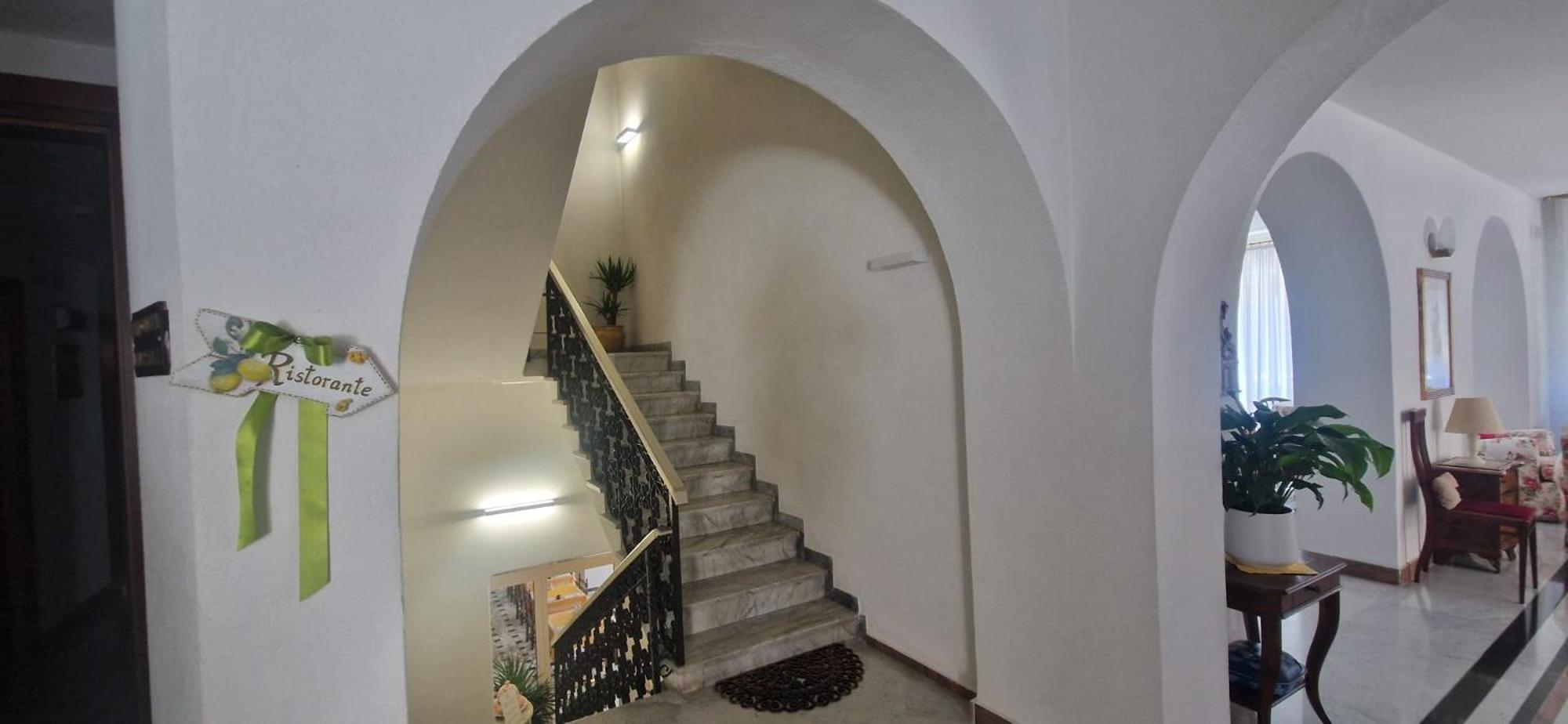 Hotel Dora Levanto Esterno foto